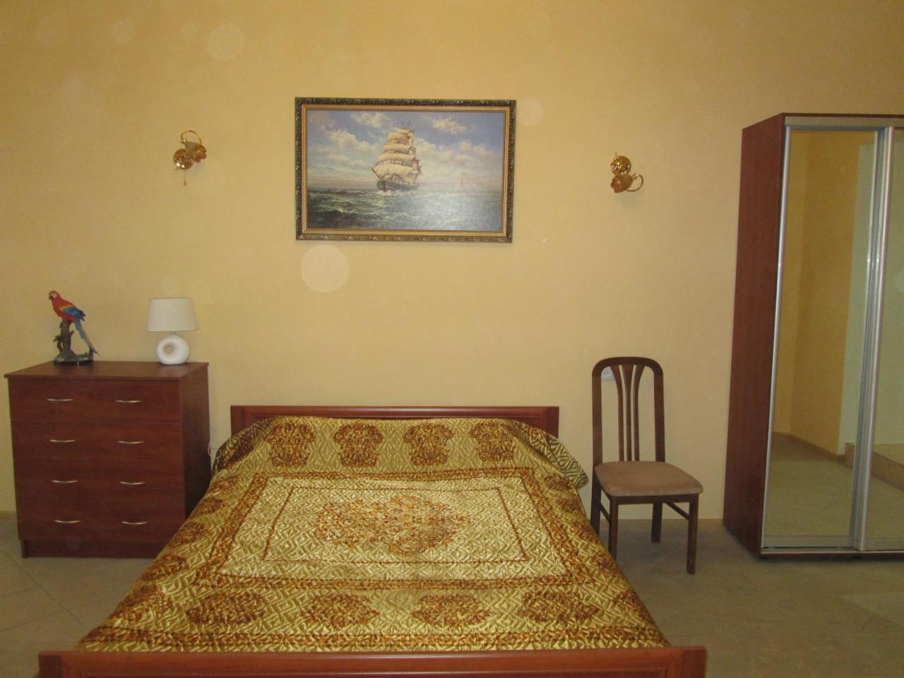 Rishelyevskiy Odessa Rum bild